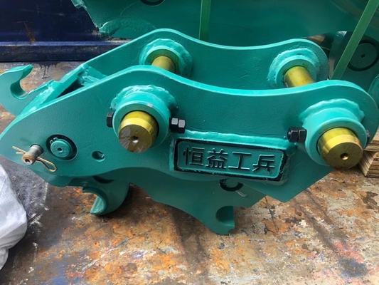 Ασφαλής Υψηλής αποτελεσματικότητας Excavator Quick Coupler, υδραυλική γρήγορη σύνδεση με καρφίτσες για γάτες hitachi komatsu sanny